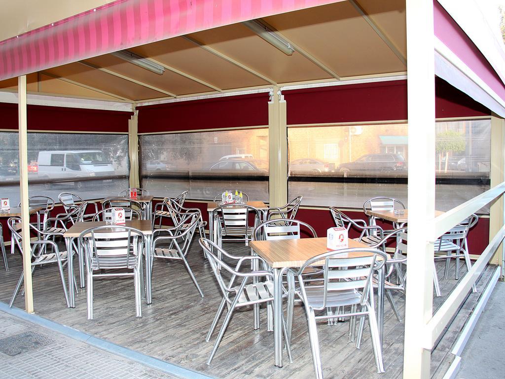 Hostal Restaurante La Masia Vila-real Экстерьер фото